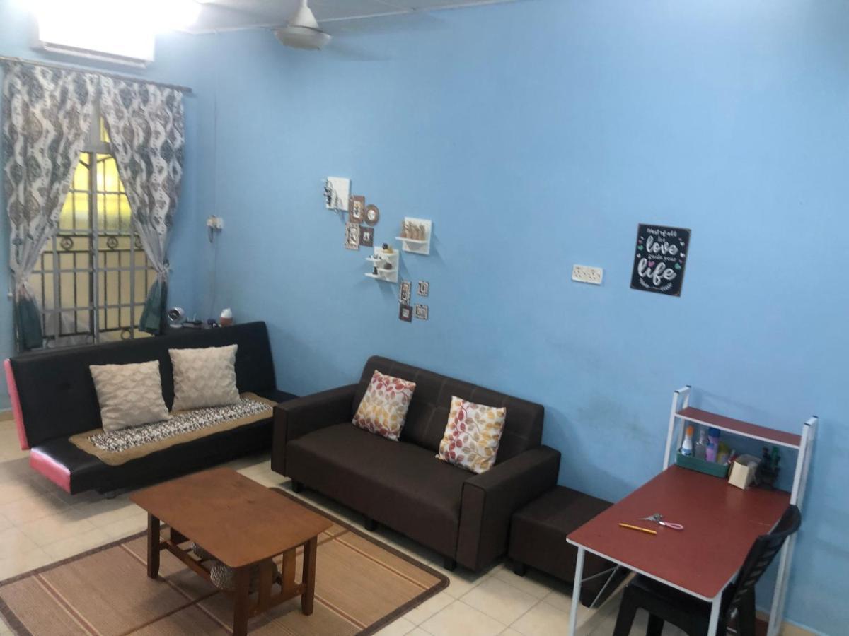 E&Y Homestay 쿠알라 롬핀 외부 사진